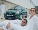 Renault Clio 3-Door 2001 года